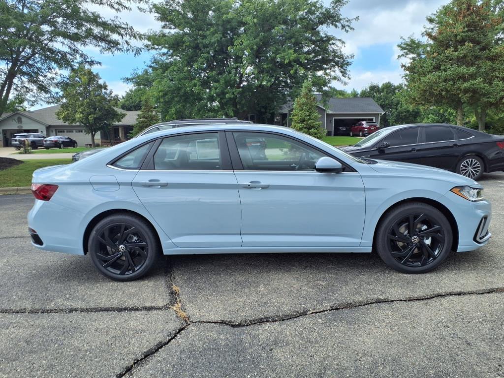 new 2025 Volkswagen Jetta car, priced at $27,578