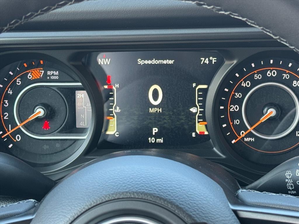 new 2025 Jeep Wrangler car, priced at $59,669