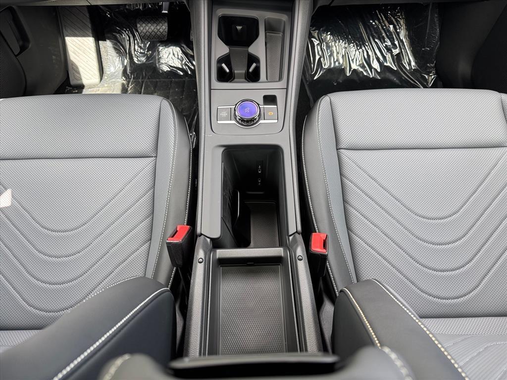 new 2025 Volkswagen Tiguan car, priced at $35,453