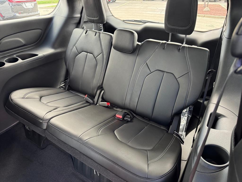 new 2026 Chrysler Pacifica car, priced at $43,057