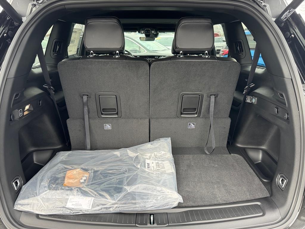 new 2025 Jeep Grand Cherokee L car, priced at $43,580