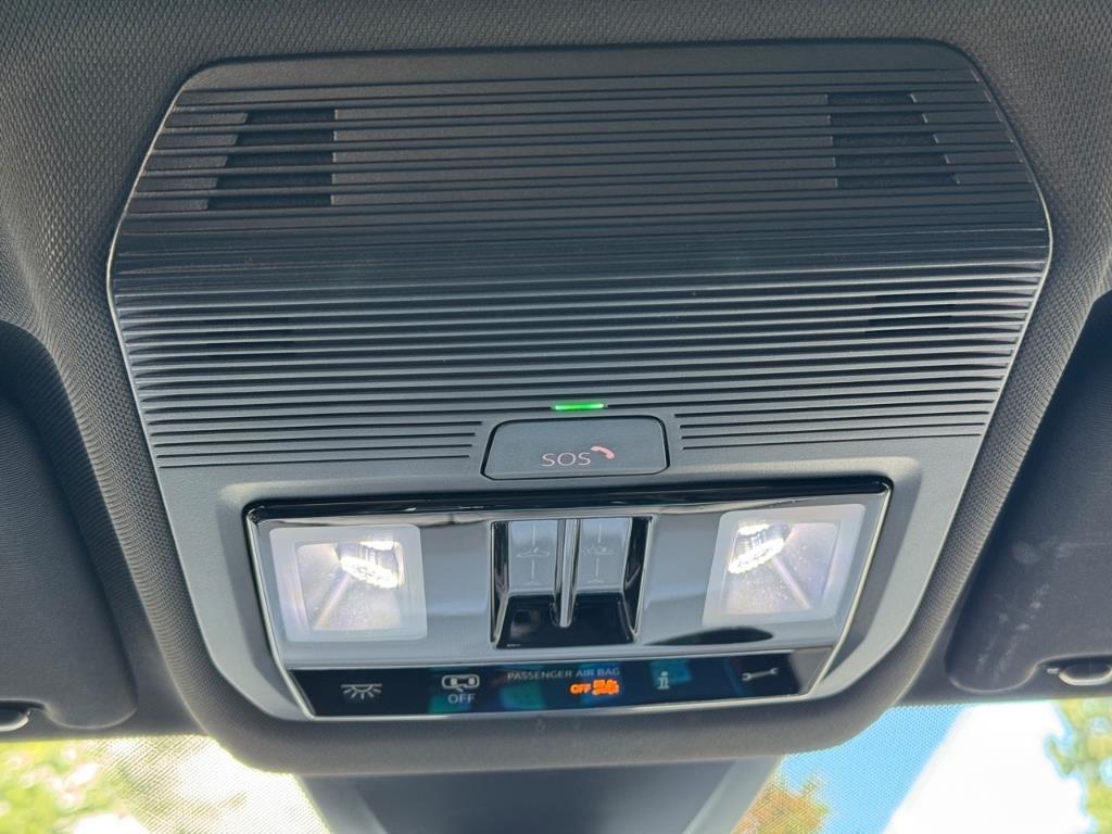 new 2026 Volkswagen Atlas Cross Sport car, priced at $45,459