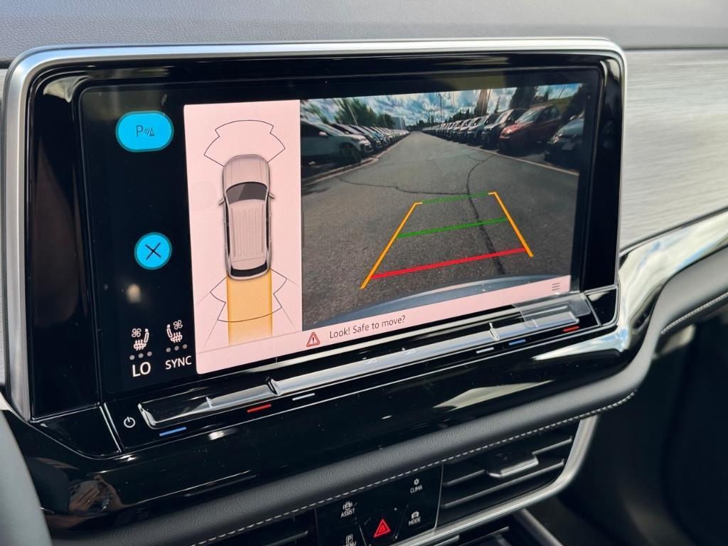 new 2026 Volkswagen Atlas Cross Sport car, priced at $45,459