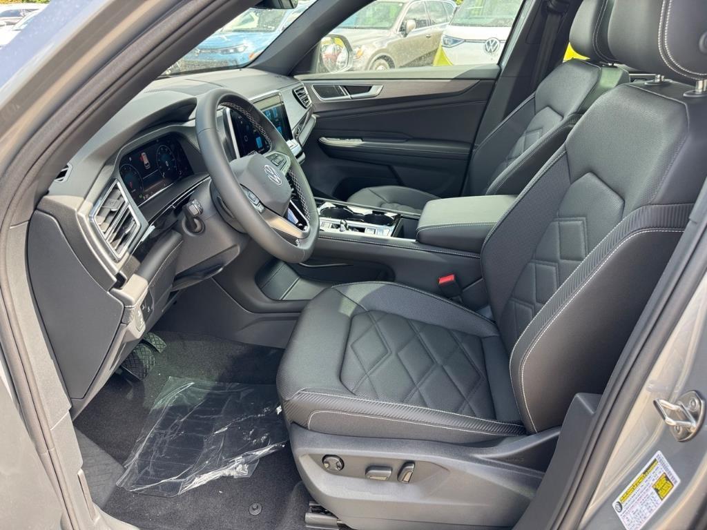 new 2026 Volkswagen Atlas Cross Sport car, priced at $45,459