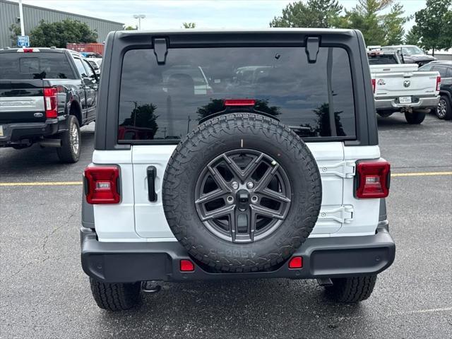 new 2025 Jeep Wrangler car, priced at $46,206
