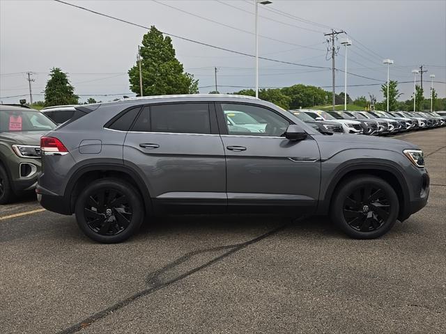 new 2025 Volkswagen Atlas Cross Sport car, priced at $43,872