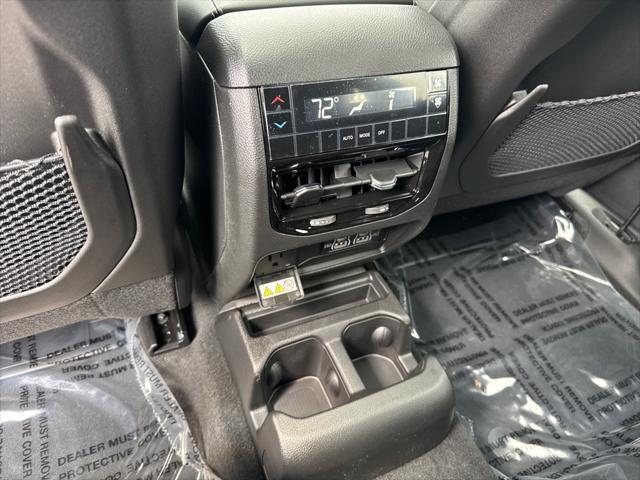 new 2025 Jeep Grand Cherokee L car, priced at $42,242