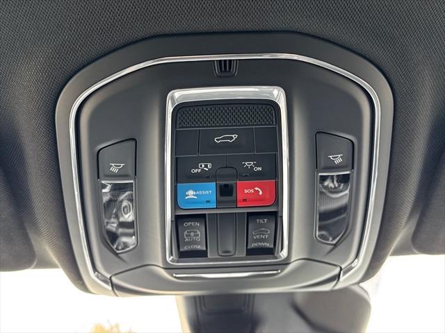 new 2025 Jeep Grand Cherokee L car, priced at $42,242