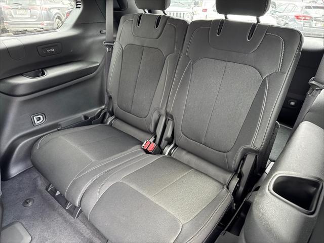 new 2025 Jeep Grand Cherokee L car, priced at $42,242