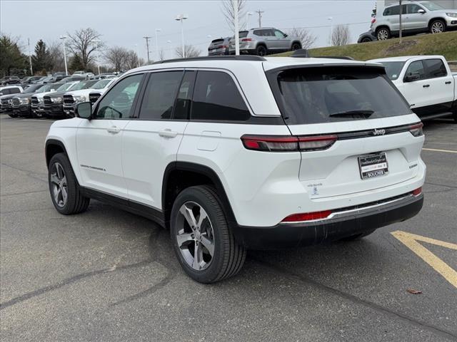 new 2025 Jeep Grand Cherokee car, priced at $48,968