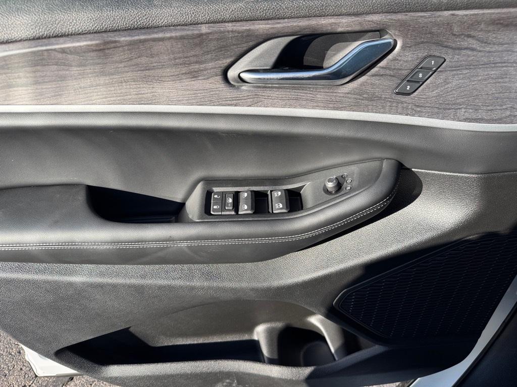 new 2025 Jeep Grand Cherokee L car, priced at $45,135