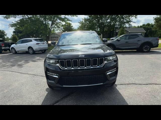 new 2024 Jeep Grand Cherokee car, priced at $45,094