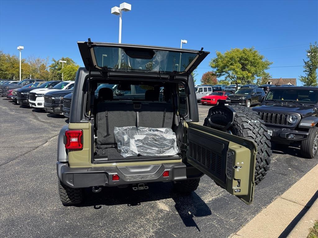new 2026 Jeep Wrangler car, priced at $47,612