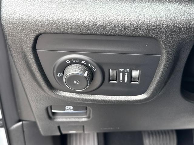 new 2025 Jeep Grand Cherokee L car, priced at $49,717