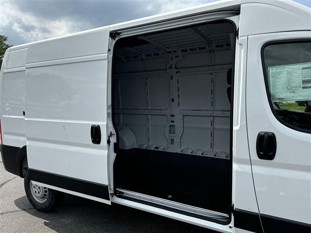 new 2024 Ram ProMaster 2500 car, priced at $39,995