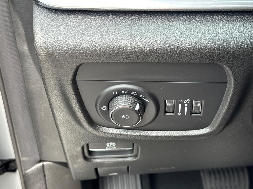 new 2025 Jeep Grand Cherokee L car, priced at $57,278