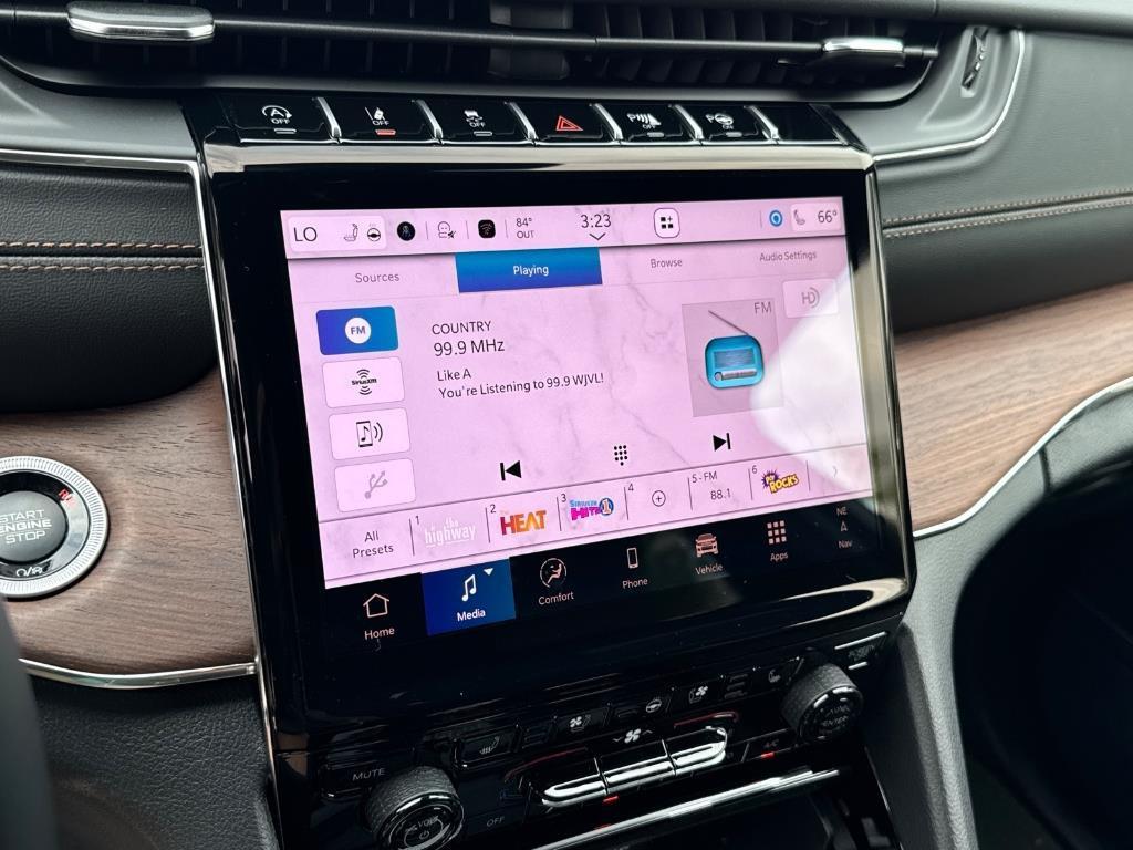 new 2025 Jeep Grand Cherokee L car, priced at $57,278