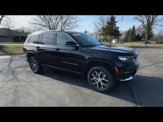 new 2024 Jeep Grand Cherokee L car, priced at $46,552