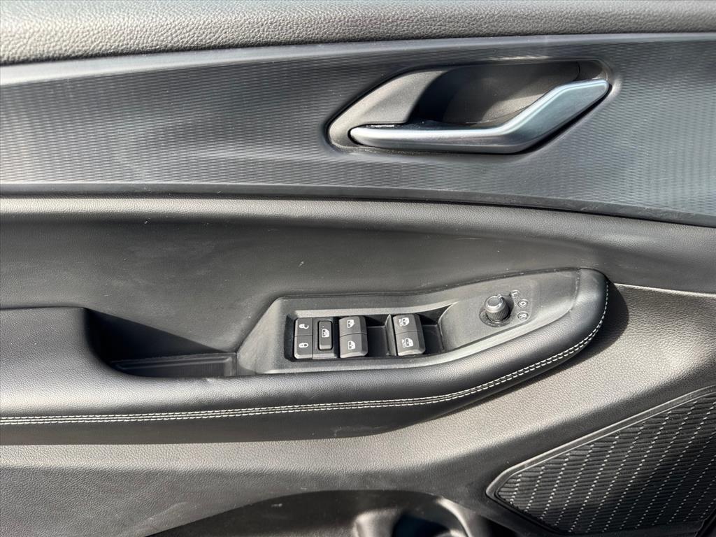 used 2023 Jeep Grand Cherokee L car, priced at $29,745