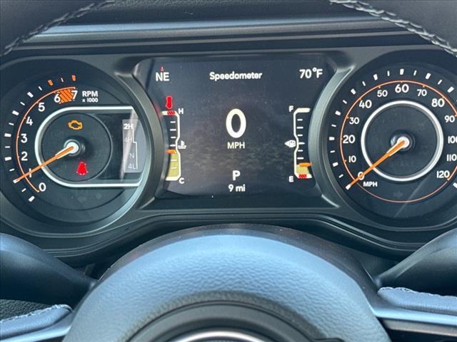 new 2025 Jeep Wrangler car, priced at $51,462