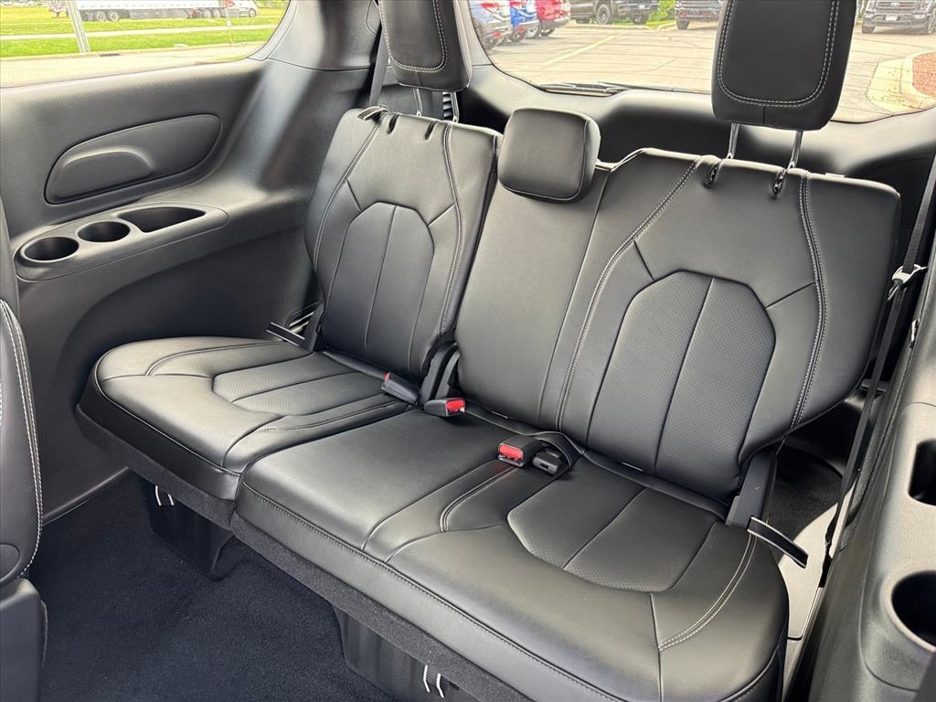 new 2026 Chrysler Pacifica car, priced at $43,057