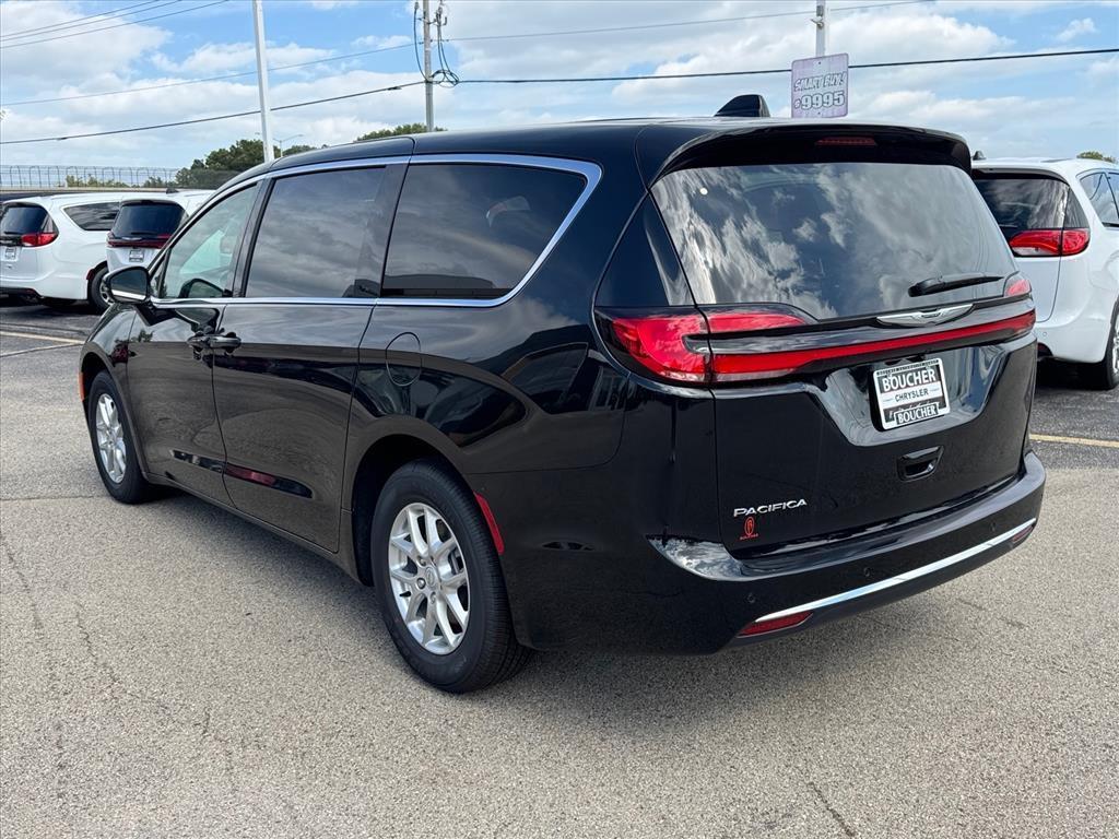 new 2026 Chrysler Pacifica car, priced at $43,057