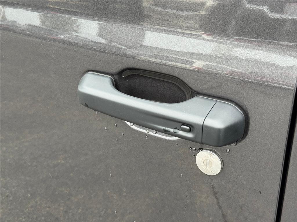 new 2026 Jeep Wrangler car, priced at $45,672