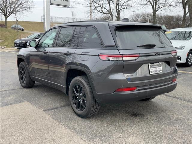 new 2024 Jeep Grand Cherokee car, priced at $40,271