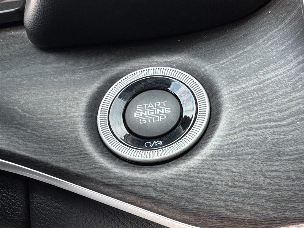 used 2022 Jeep Grand Cherokee L car, priced at $30,000