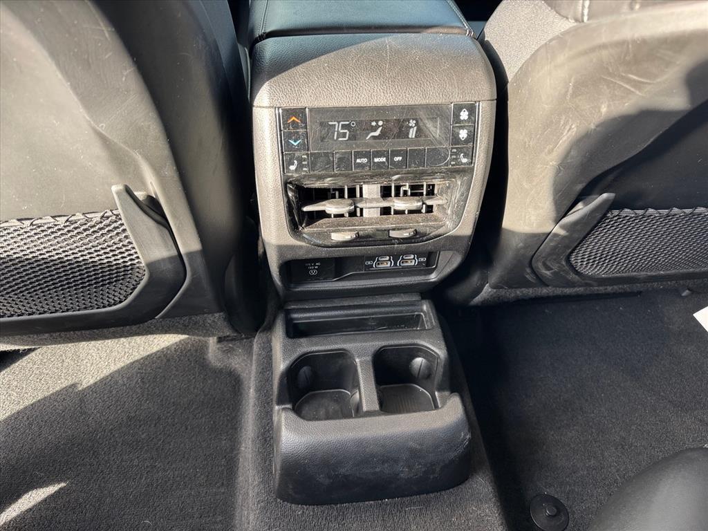 used 2022 Jeep Grand Cherokee L car, priced at $30,000