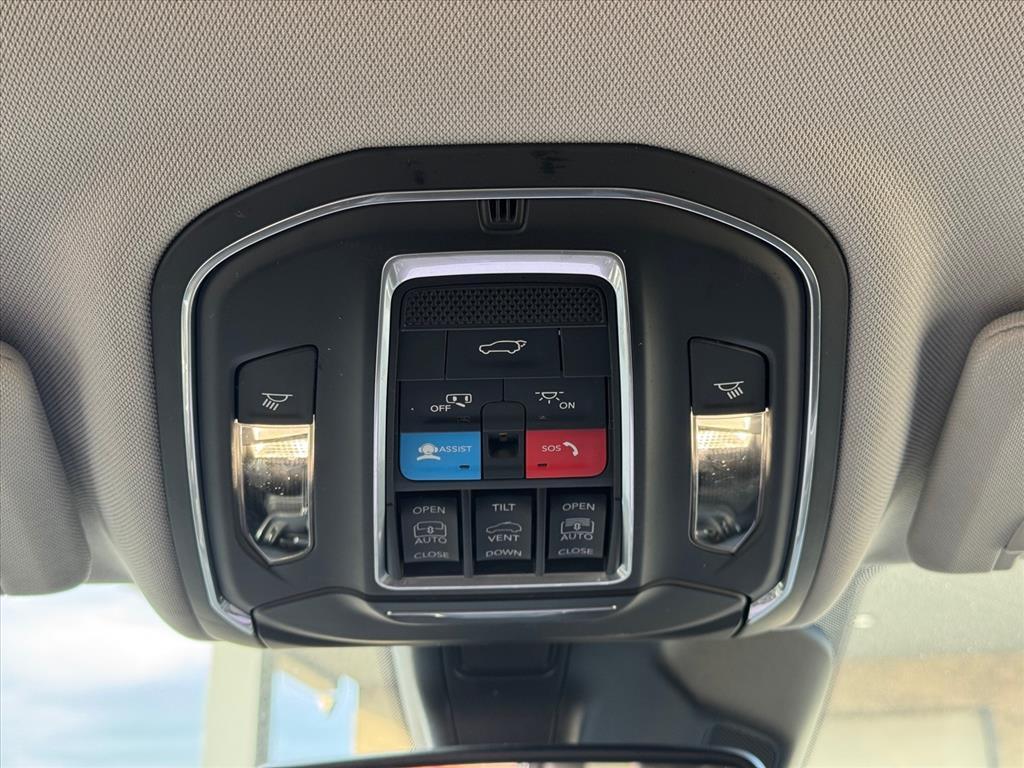 used 2022 Jeep Grand Cherokee L car, priced at $30,000