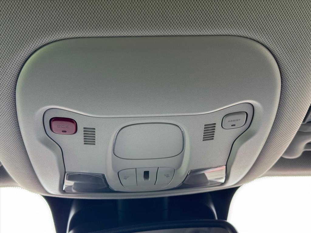 used 2022 Jeep Renegade car, priced at $21,160