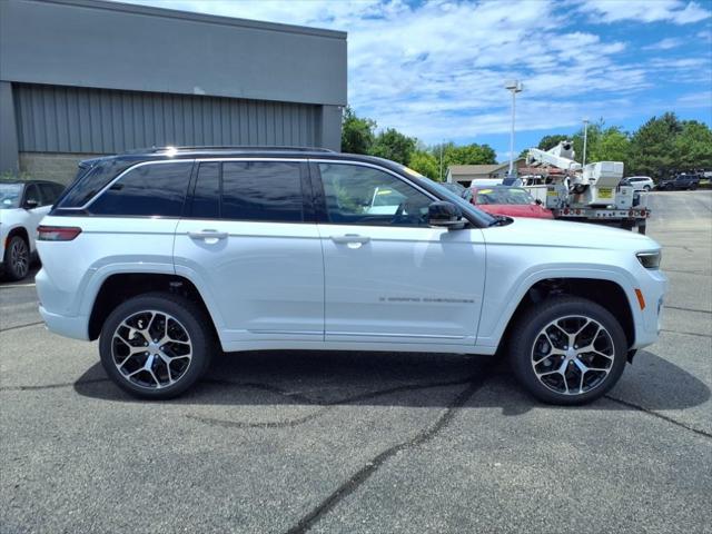 new 2025 Jeep Grand Cherokee car, priced at $67,805