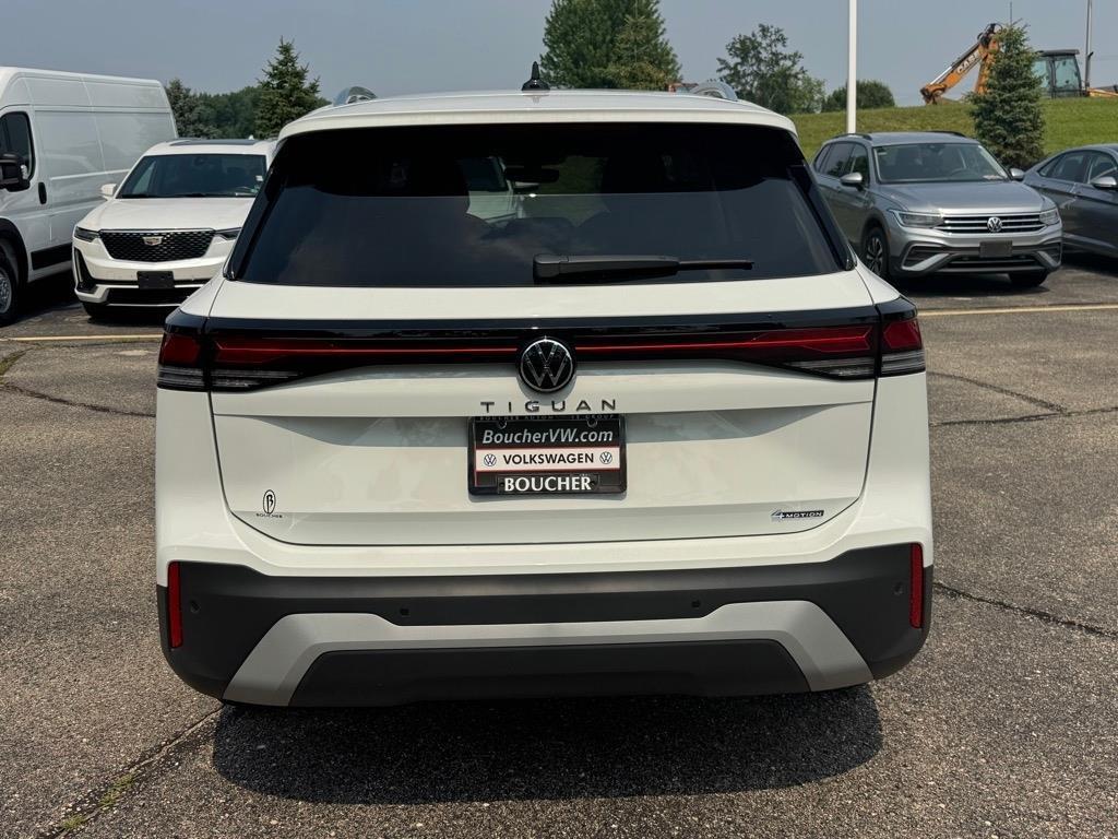 new 2025 Volkswagen Tiguan car, priced at $29,928