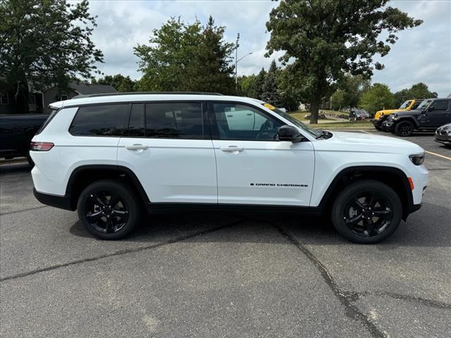 new 2024 Jeep Grand Cherokee L car, priced at $43,907