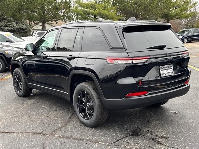 new 2025 Jeep Grand Cherokee car, priced at $42,823