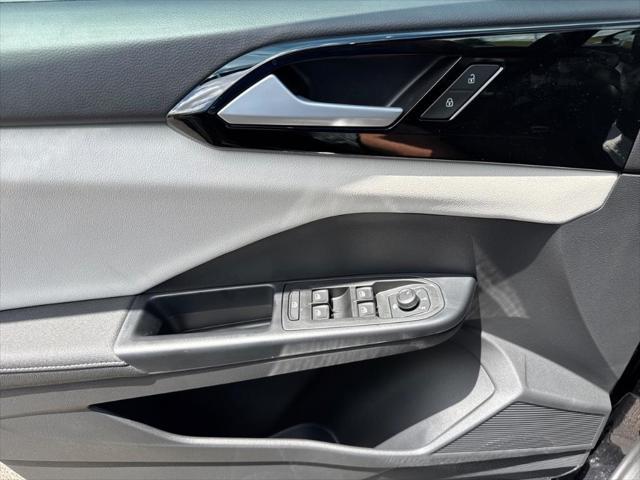 new 2025 Volkswagen Taos car, priced at $27,561