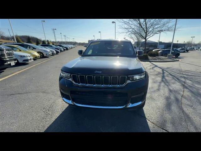 new 2024 Jeep Grand Cherokee L car, priced at $49,726