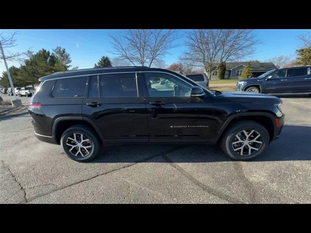 new 2024 Jeep Grand Cherokee L car, priced at $49,726