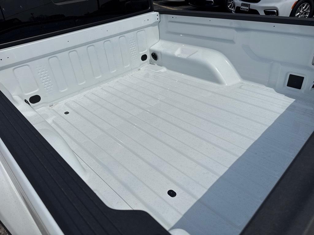 new 2025 Jeep Gladiator car, priced at $42,995