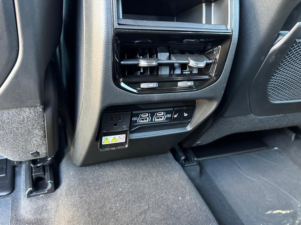 new 2025 Jeep Grand Cherokee car, priced at $47,281