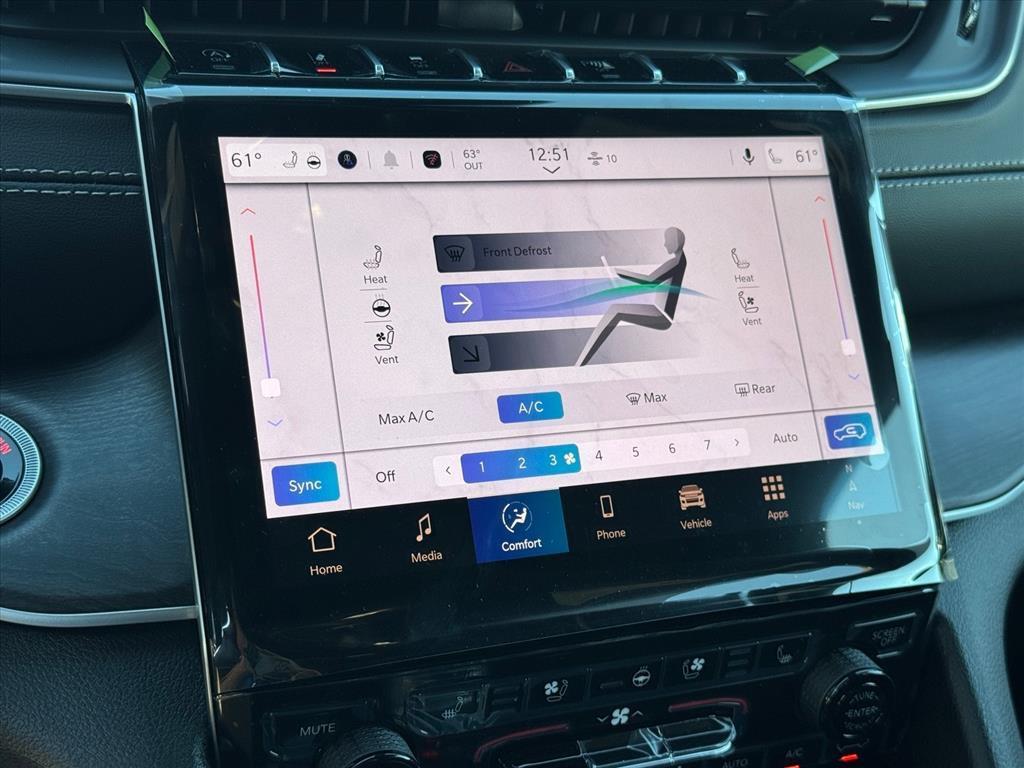 new 2025 Jeep Grand Cherokee car, priced at $47,281