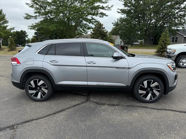 new 2024 Volkswagen Atlas Cross Sport car, priced at $46,079