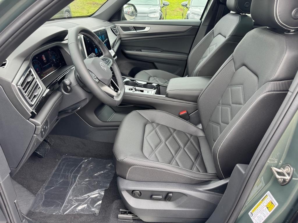 new 2026 Volkswagen Atlas Cross Sport car, priced at $47,695