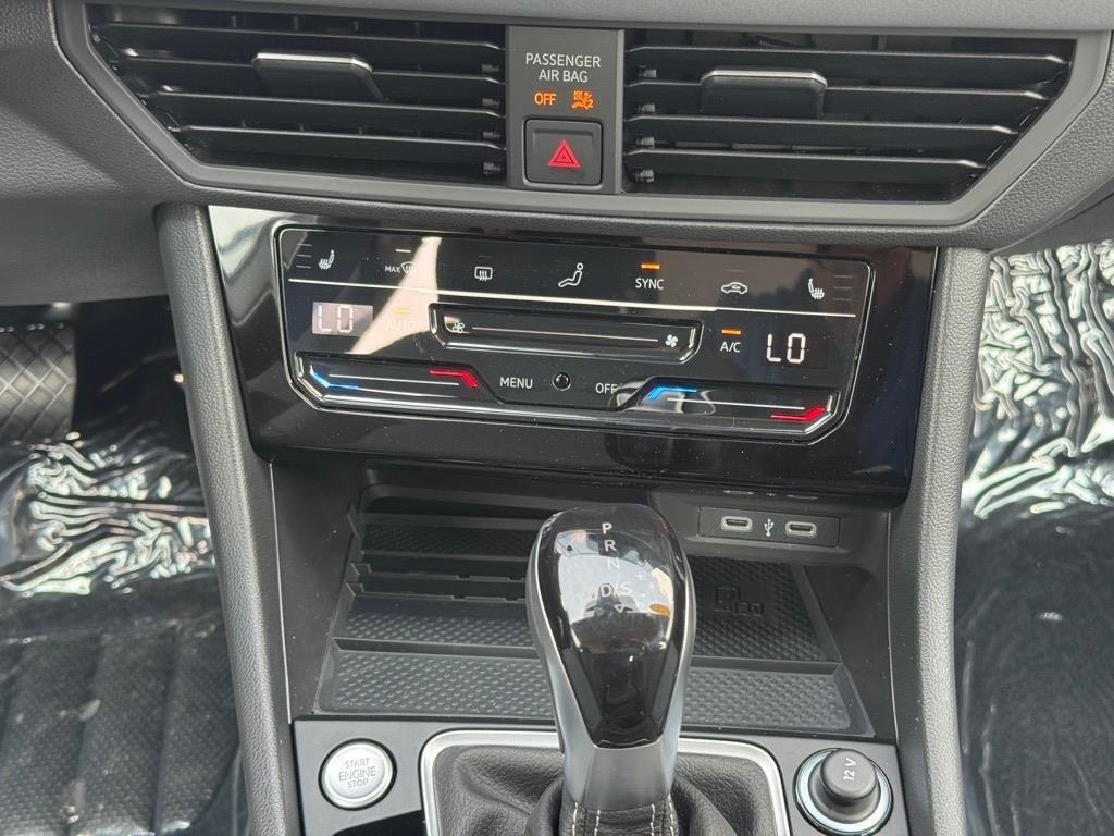 new 2025 Volkswagen Jetta car, priced at $26,231