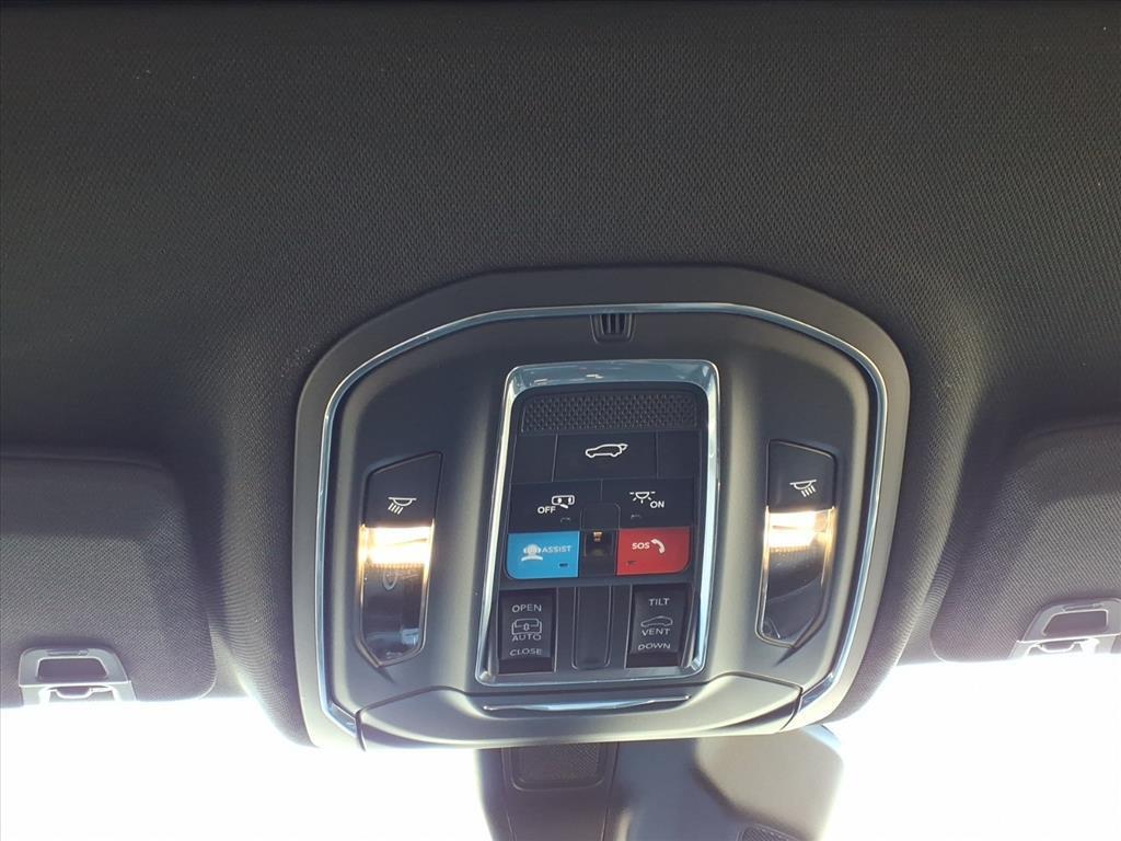 new 2025 Jeep Grand Cherokee L car, priced at $43,062