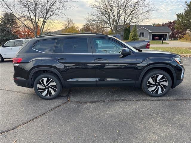 new 2025 Volkswagen Atlas car, priced at $44,720