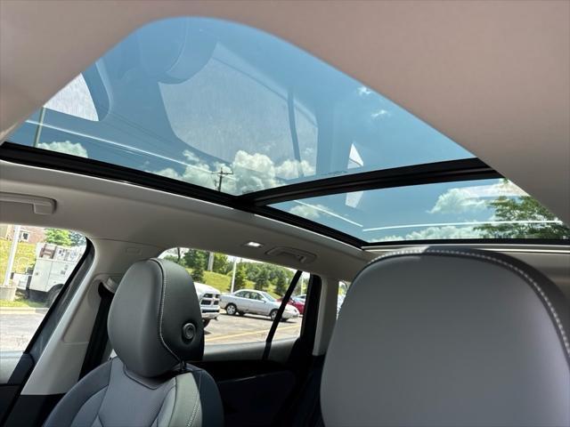 new 2025 Volkswagen Tiguan car, priced at $35,790