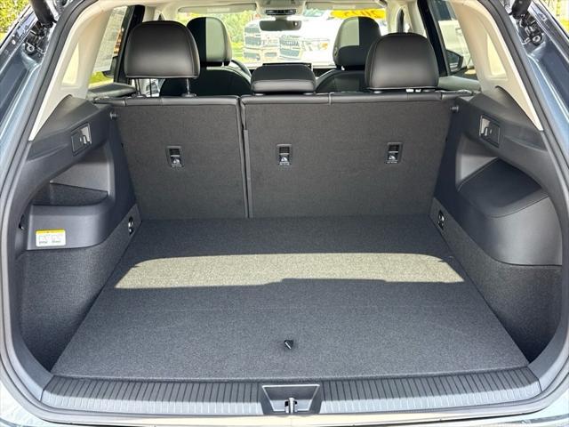 new 2025 Volkswagen Tiguan car, priced at $35,790