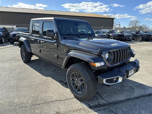 new 2024 Jeep Gladiator car, priced at $45,354